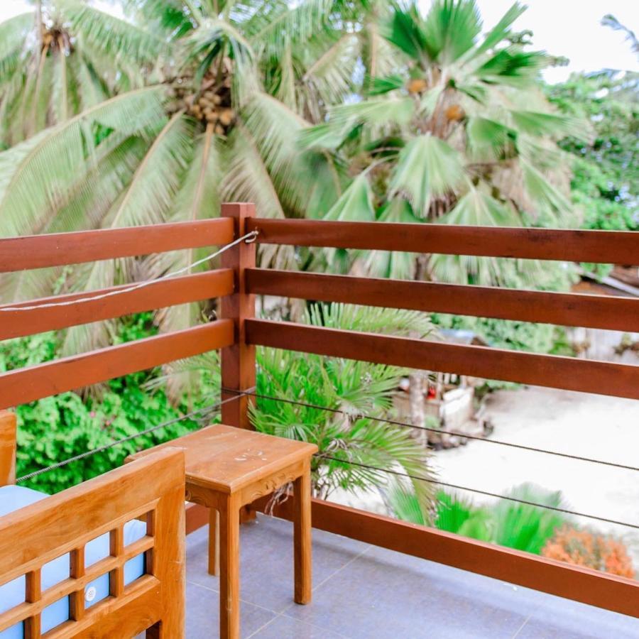The Whitehouse By The Sea Panglao Exterior foto
