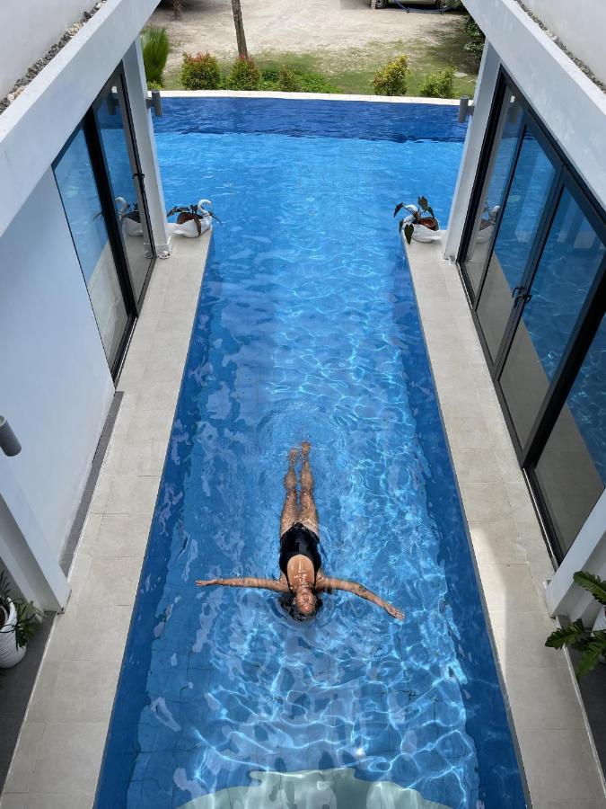 The Whitehouse By The Sea Panglao Exterior foto