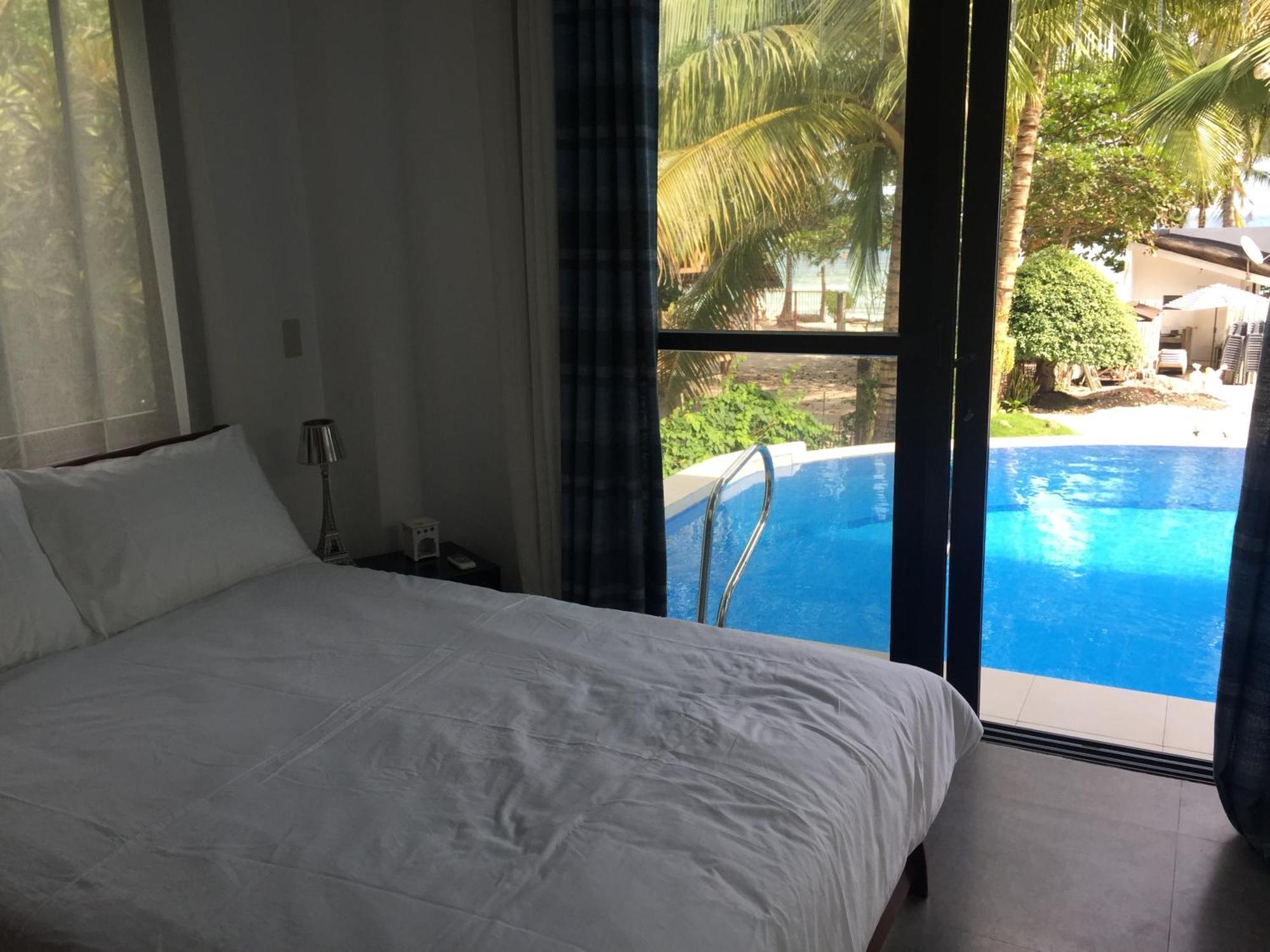 The Whitehouse By The Sea Panglao Exterior foto