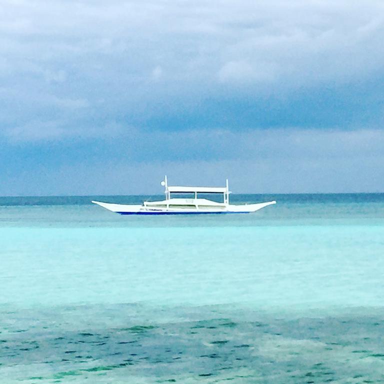 The Whitehouse By The Sea Panglao Exterior foto